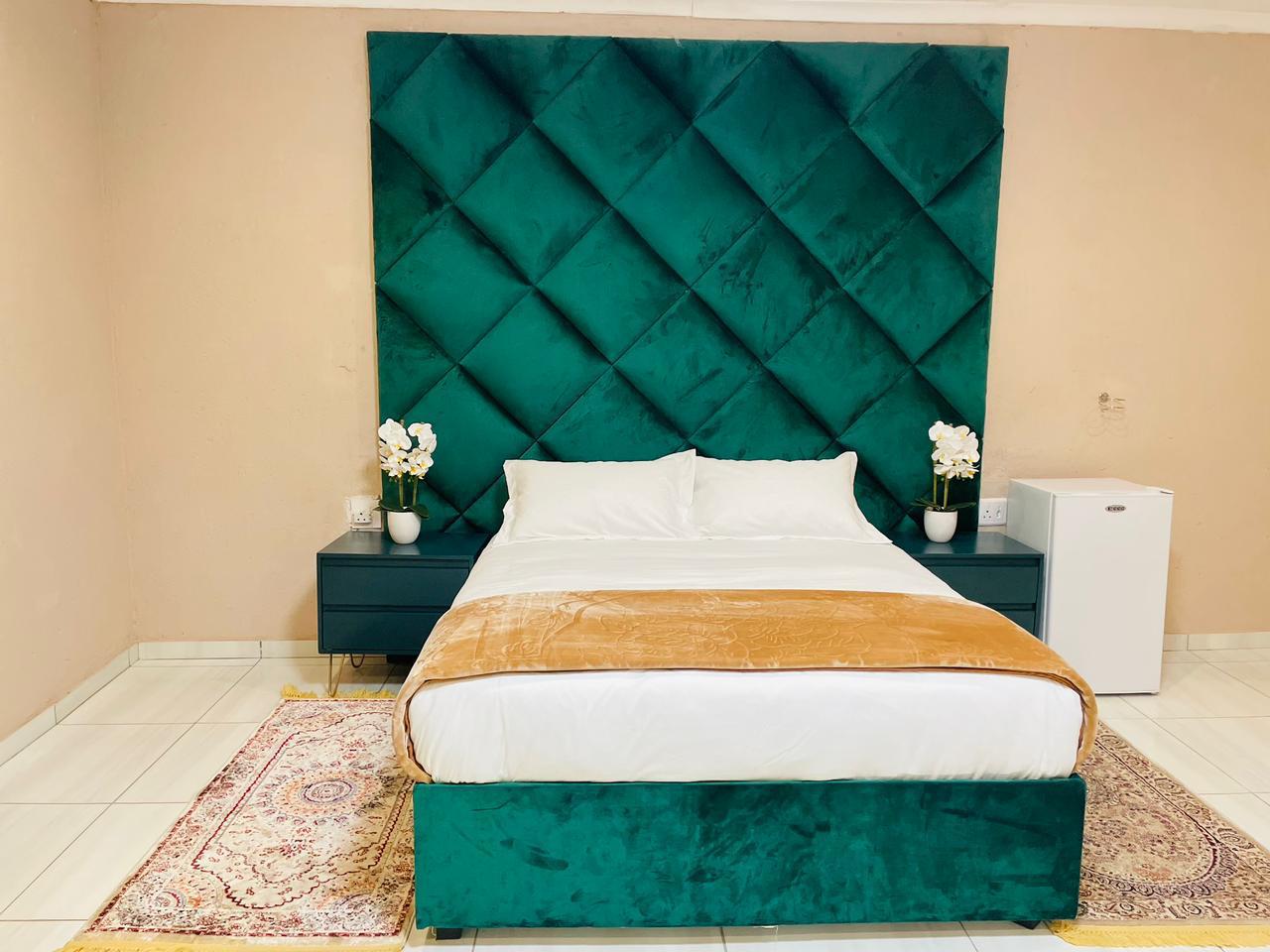 Polokwane Estate Lodge Travel and Tourism